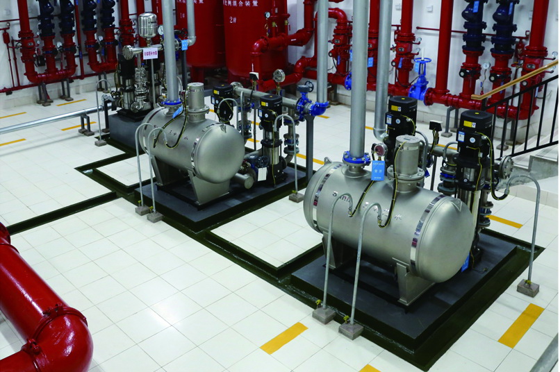 蕪湖時代金融中心消防泵房設備、管道安裝，泵房設備基礎、排水溝、支架細部做法